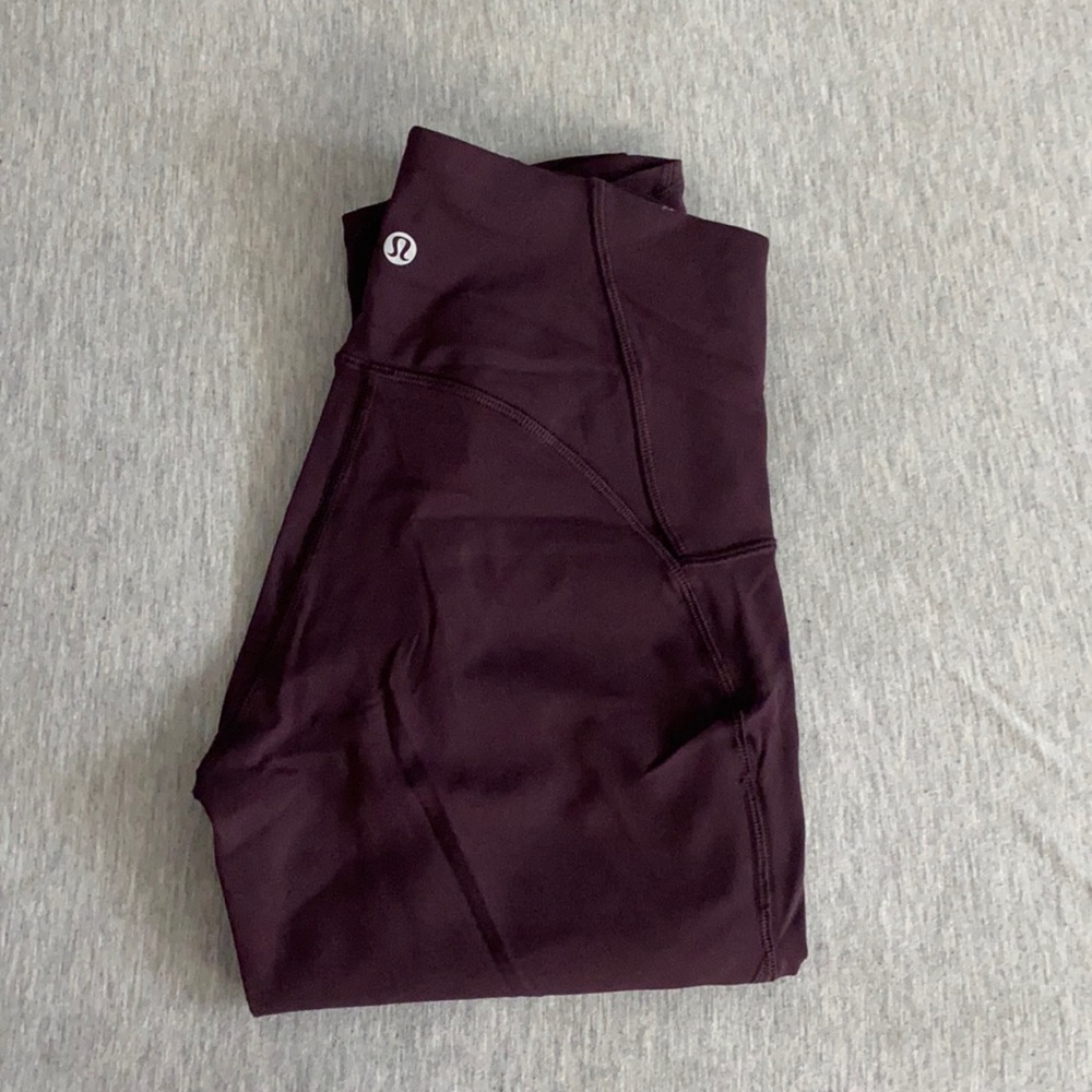 Cropped Lulu lemon leggings (size 2)